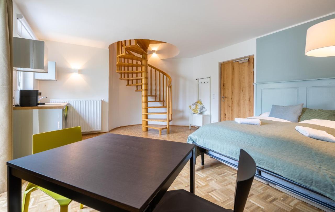 Sonnleitner Landhaus - Apartments Kotschach-Mauthen Bagian luar foto